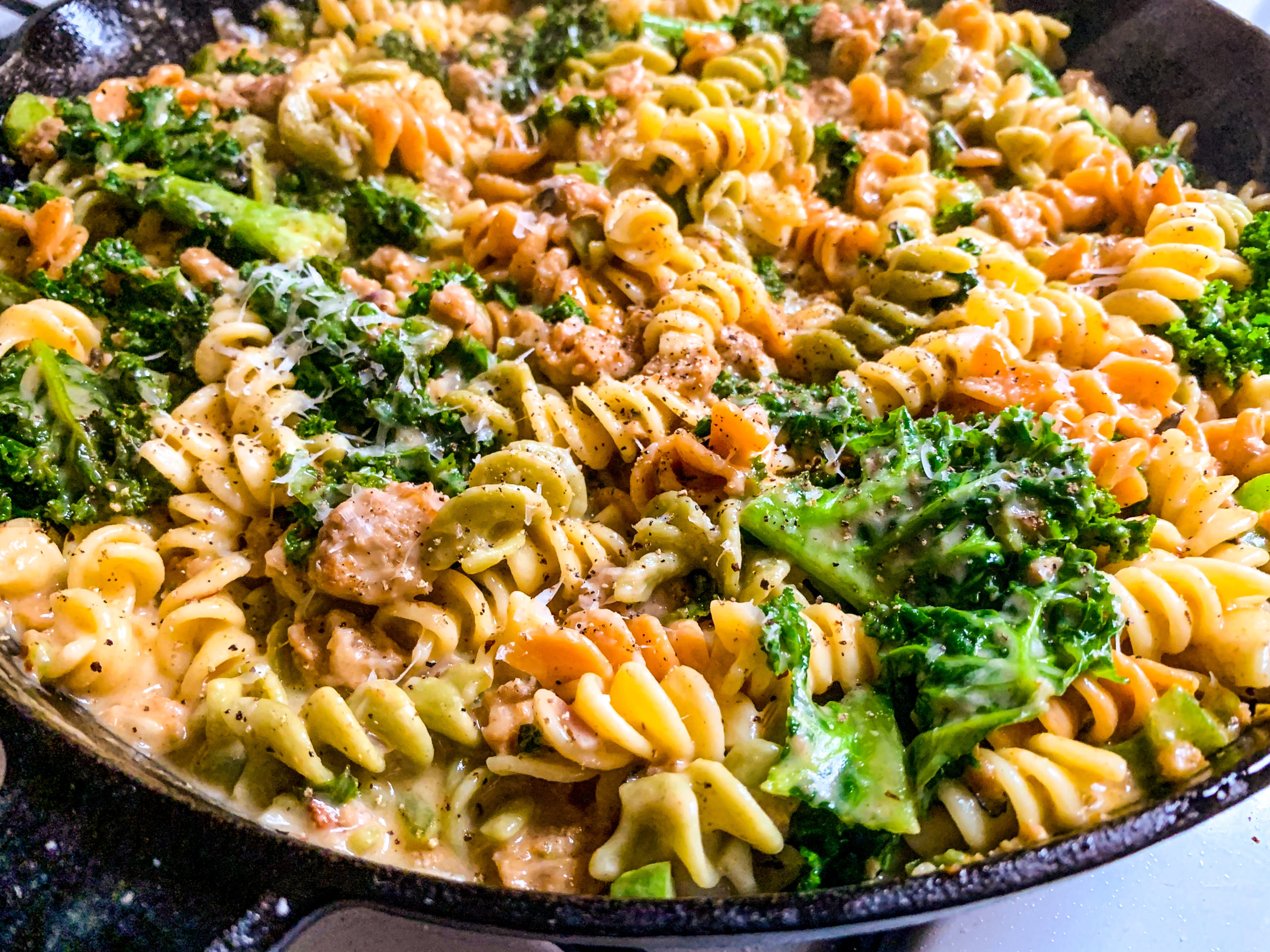 Recipe Review: Creamy Cajun Pasta with Chicken and Andouille Sausage